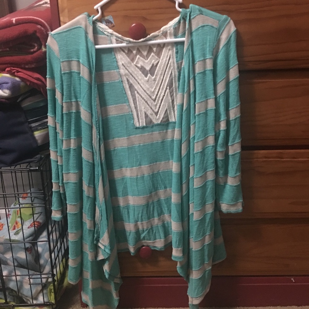 Maurice’s 3/4 sleeve cardigan